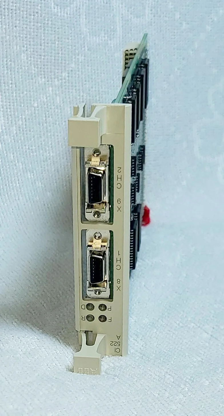 ABB CI522A AF100 Interface Module 3BSE018283R1 – front view
