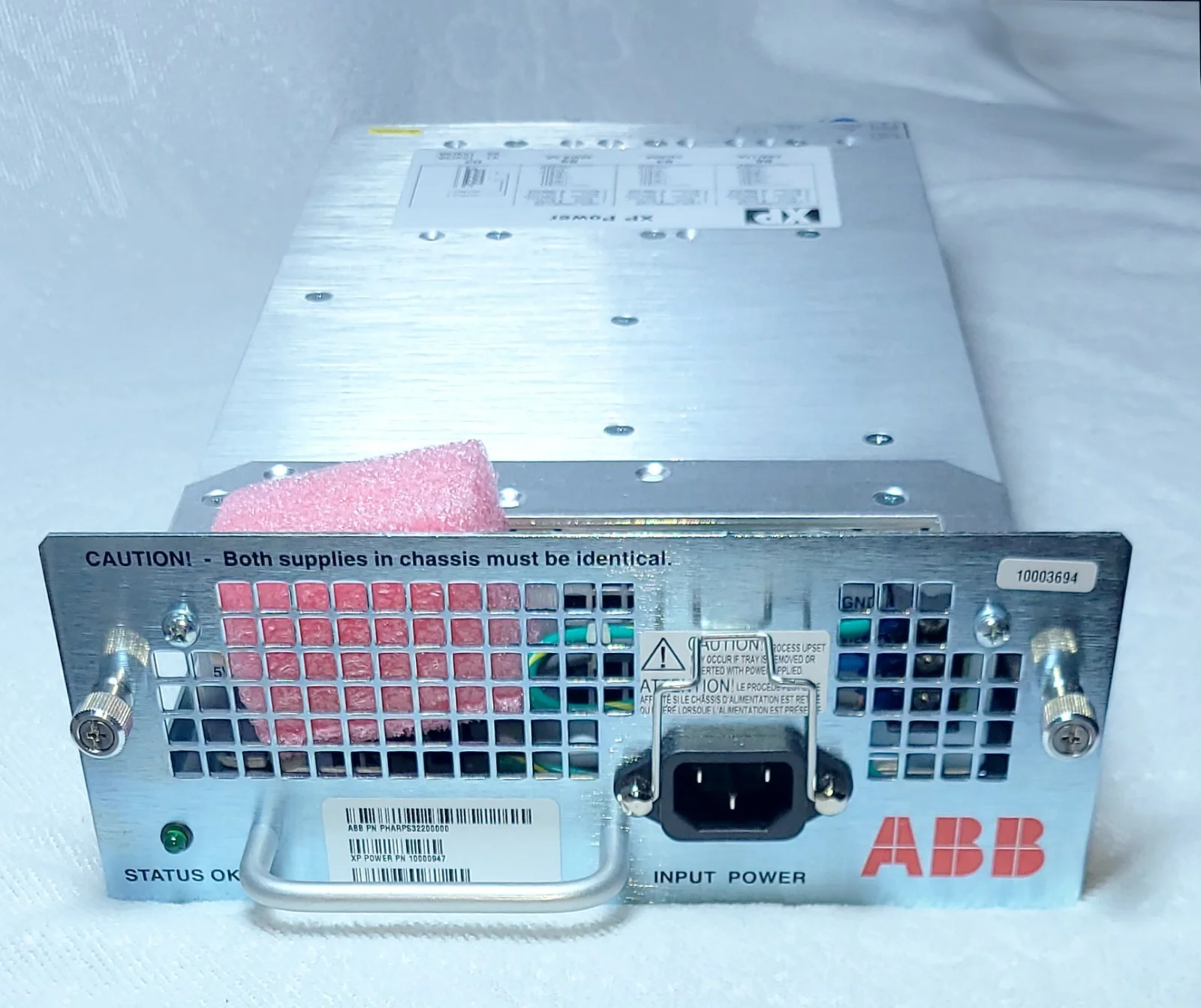ABB PHARPS32200000 MPS III Güç Modülü F8-G2B9B3B6 – ön görünüm
