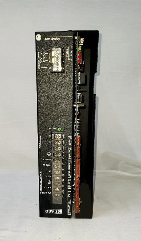 Allen Bradley Osai  Servo Drive OSS 200 DM 10/20