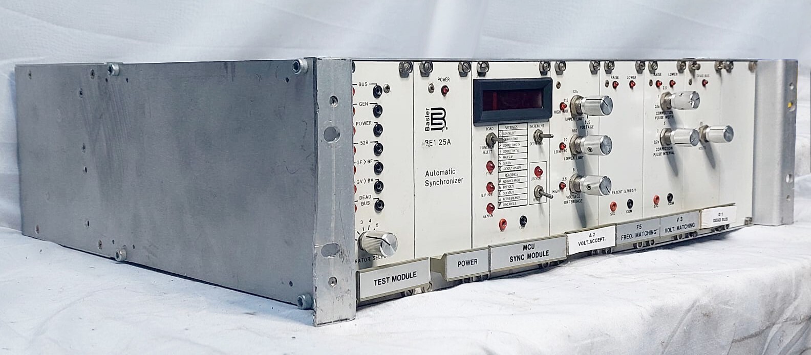 BASLER ELECTRIC AUTOMATIC SYNCHRONIZER   BE1-25A