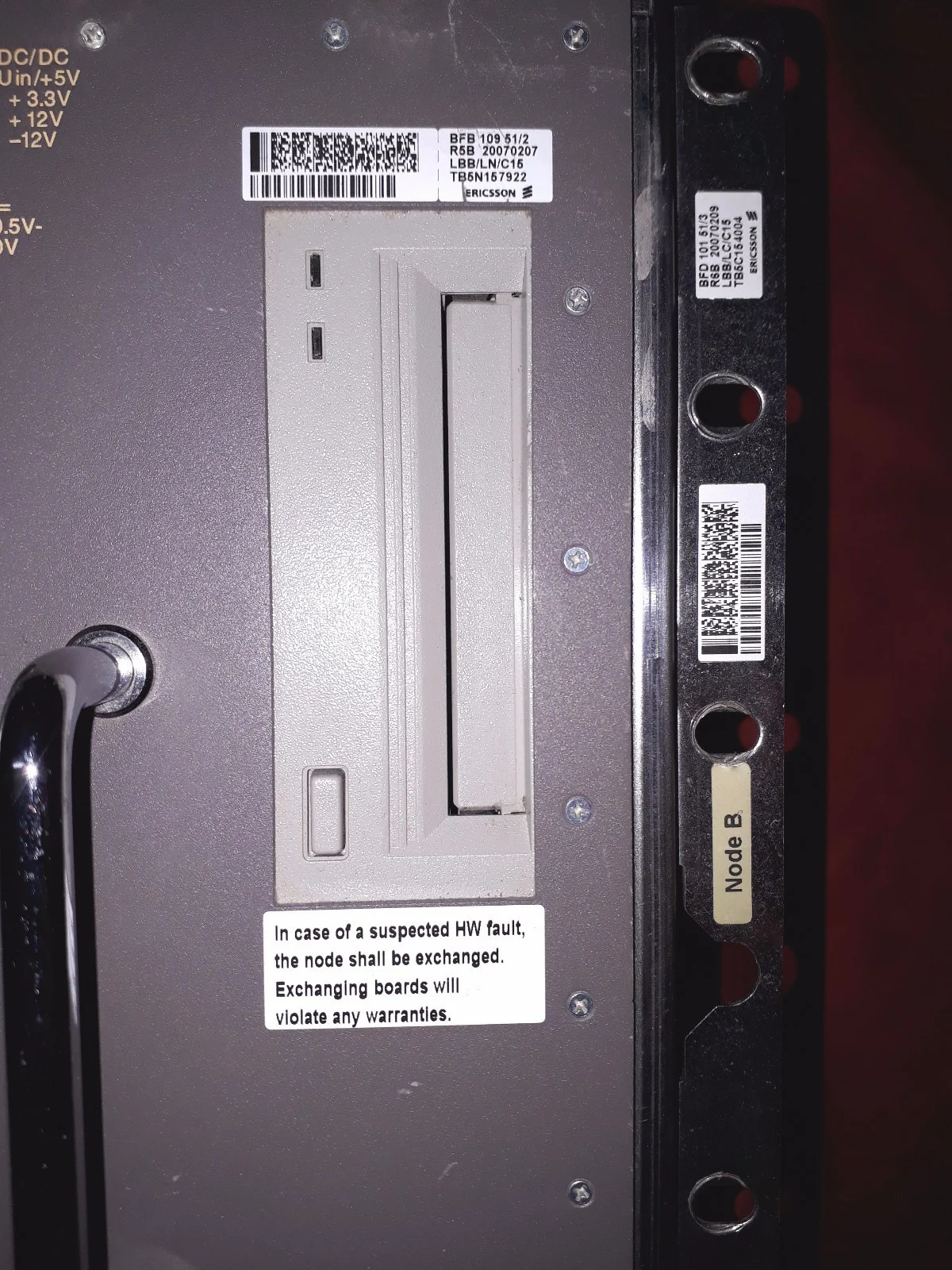 Ericsson BFB 109 51/2 R5B Telekom Modülü – ön görünüm