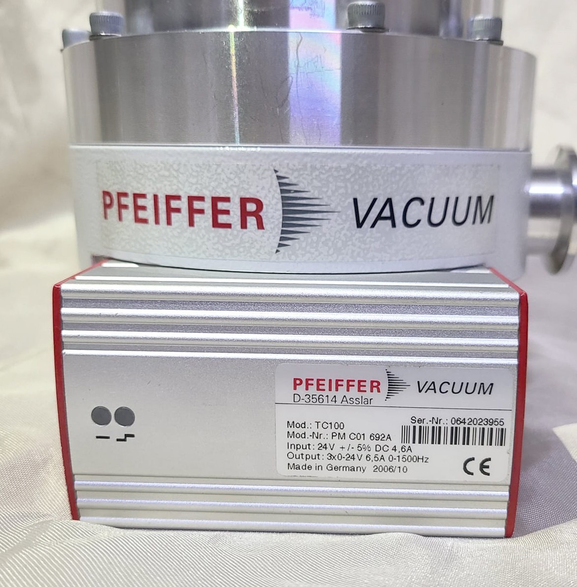 PFEIFFER Vacuum TMH-262 | D-35614 Asslar TC100 Controller
